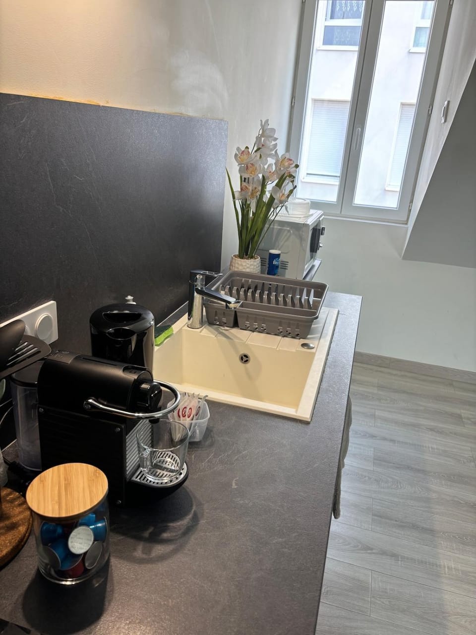 Coffee/tea facilities, Kitchen or kitchenette