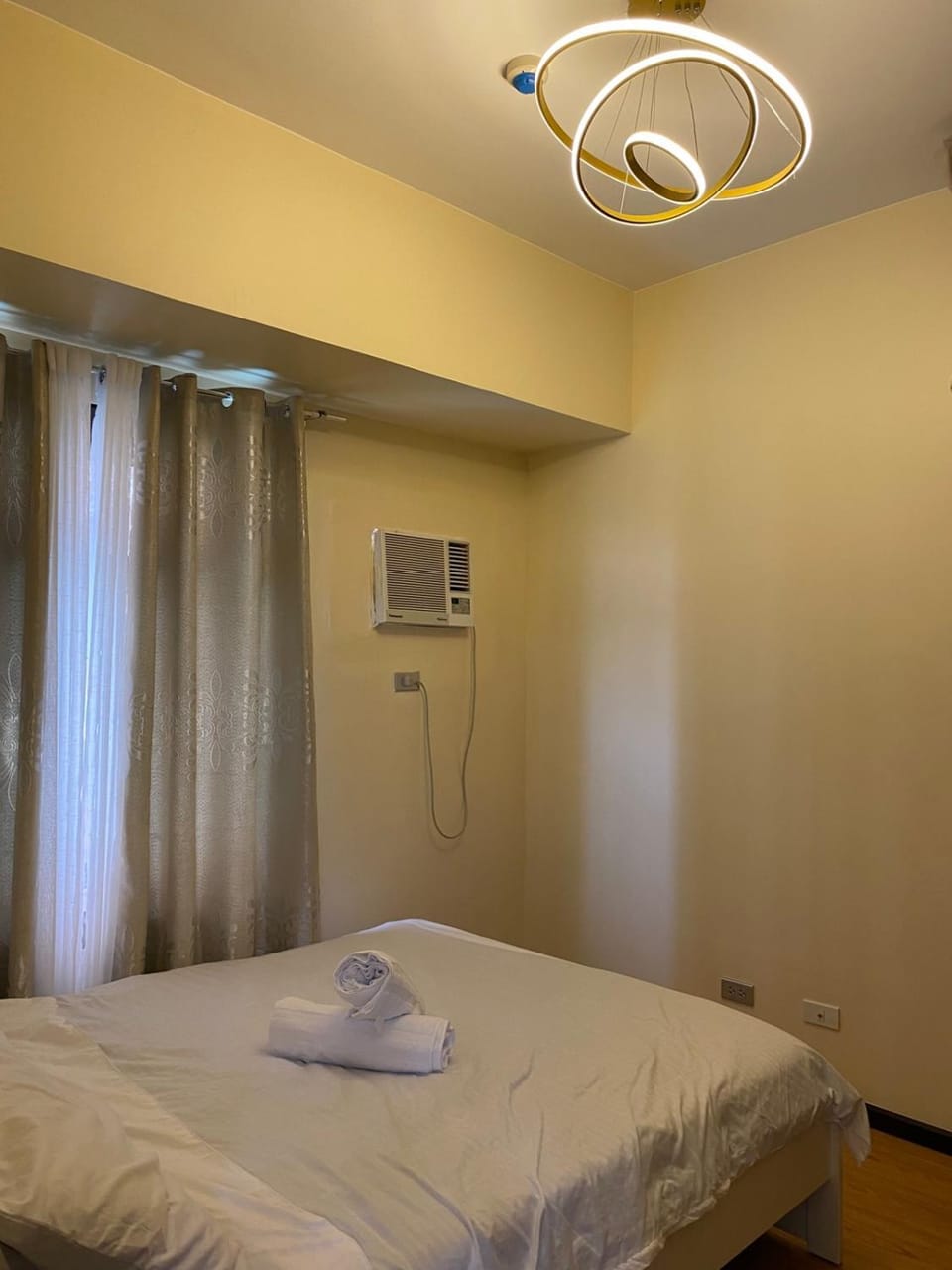 Radiance Manila Bay Luxe Lounge Apartment in Pasay