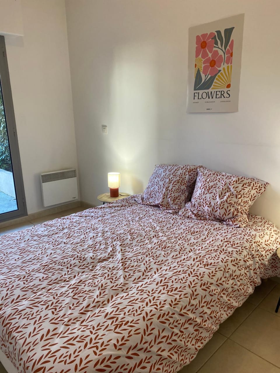 Appartement avec terrasse Apartment in Nimes