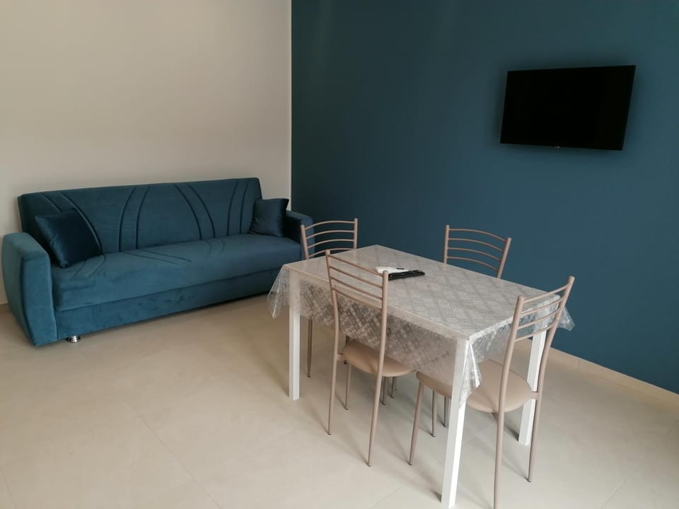 A due passi dal mare Apartment House in Capo d'Orlando