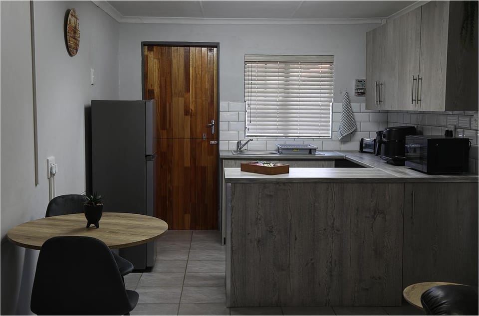 Coffee/tea facilities, Kitchen or kitchenette