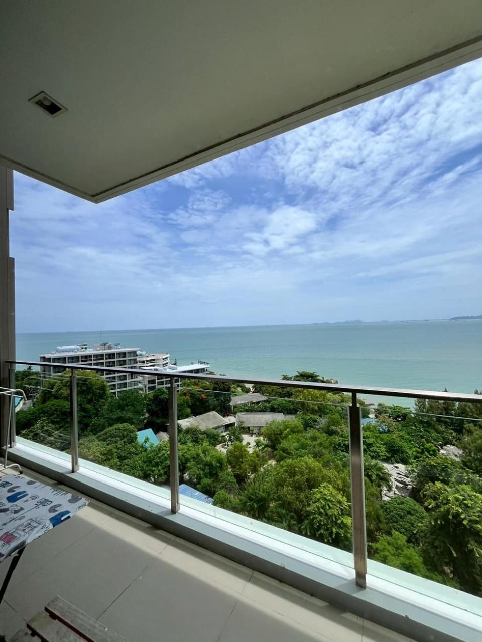 Baan Plai Haad, 2 Min Walk to Wong Amat Beach Apartment in Pattaya City