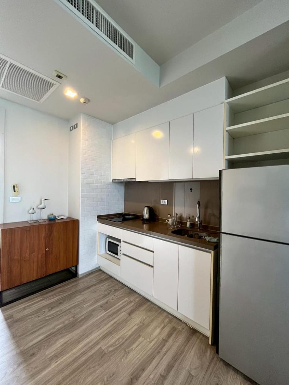 Baan Plai Haad, 2 Min Walk to Wong Amat Beach Apartment in Pattaya City