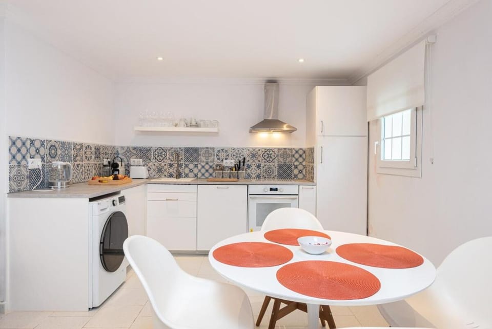 Naranja Cozy Studio 1min walk to Beach by AllStay Apartment in Costa del Sol