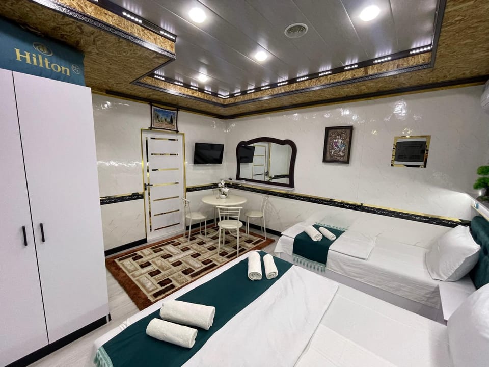 TV and multimedia, Living room, Bedroom, towels, wardrobe, air conditioner