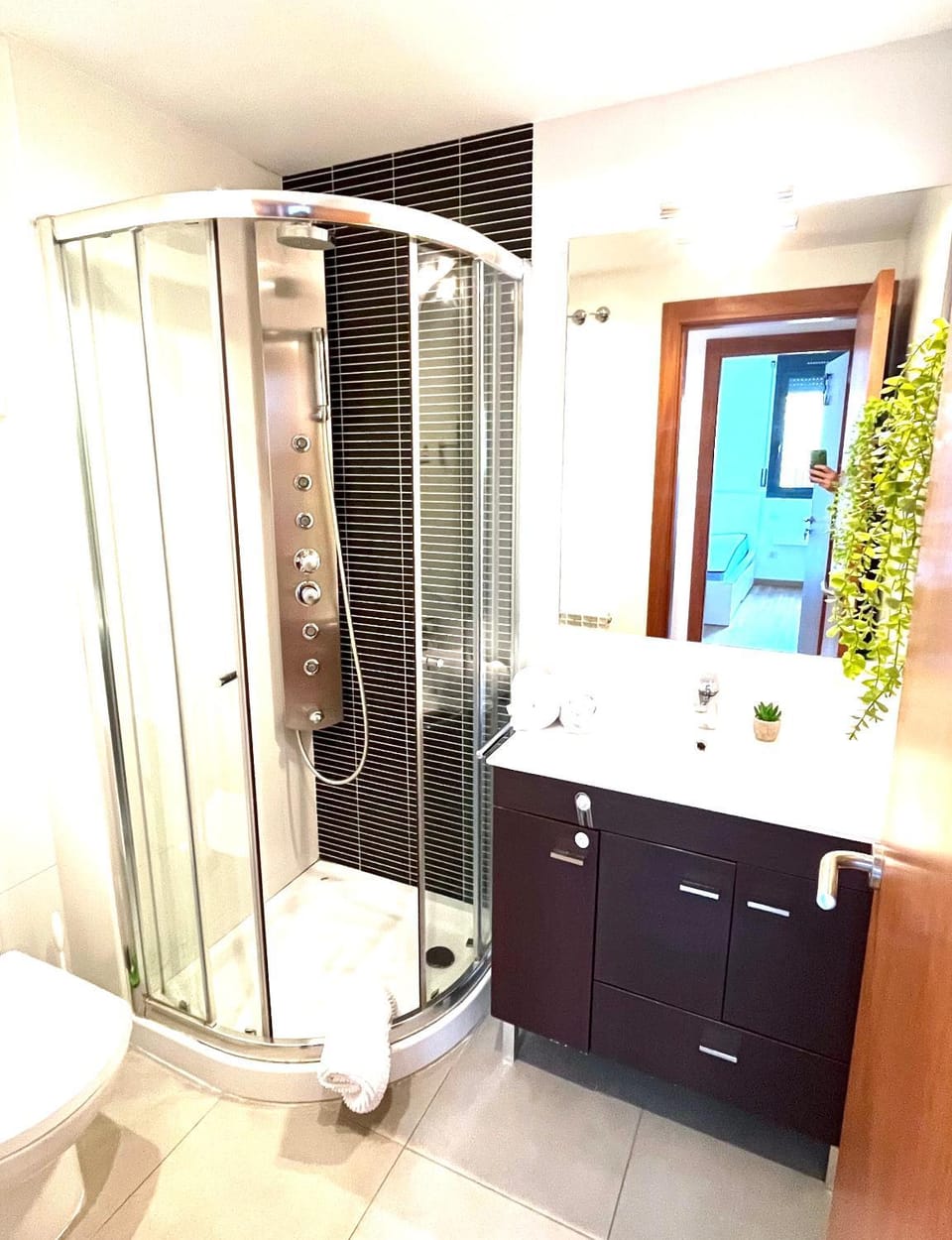 Shower, Bathroom