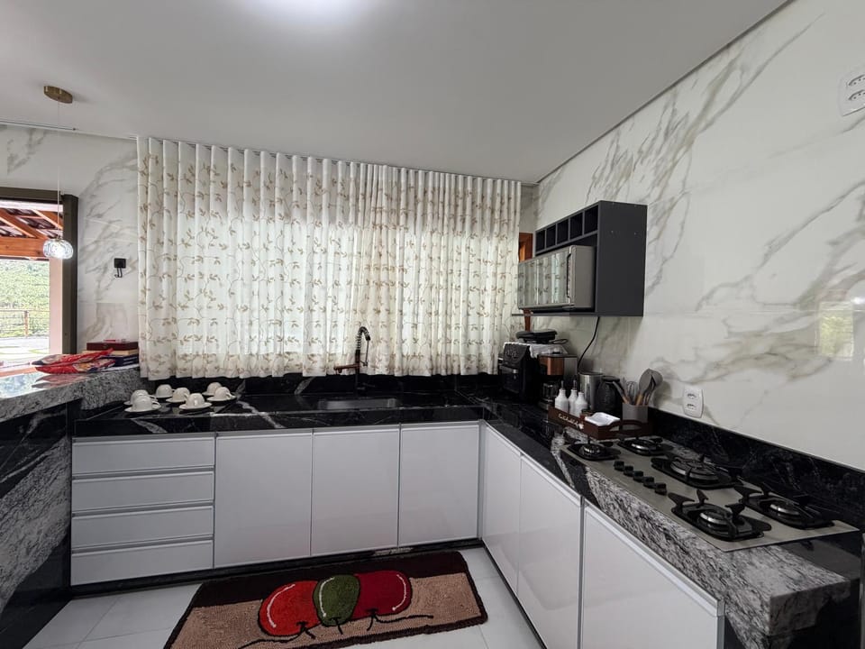 locker, microwave, oven, stove