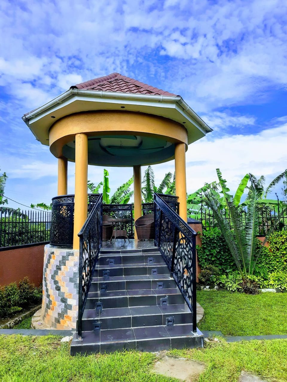 Garden, Balcony/Terrace