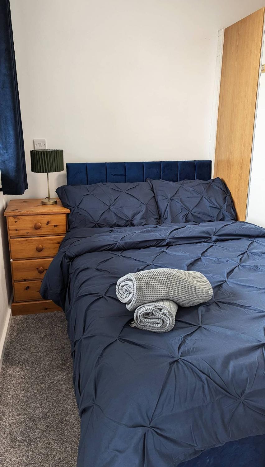 Quiet, Cozy Flat & Garden in Leafy Sheffield Area House in Sheffield