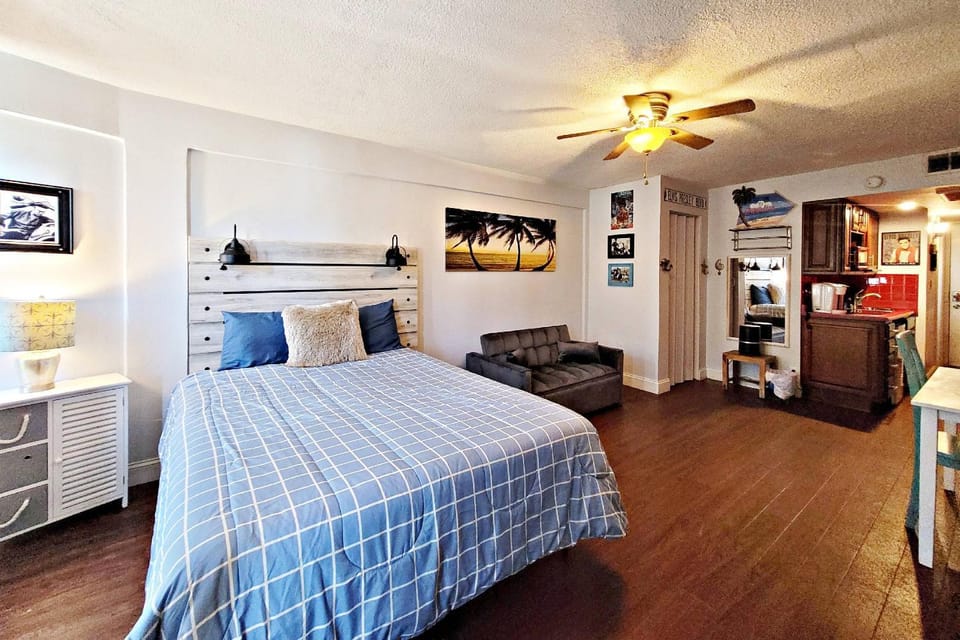 Daytona Inn Beach Resort Unit #236 House in Florida