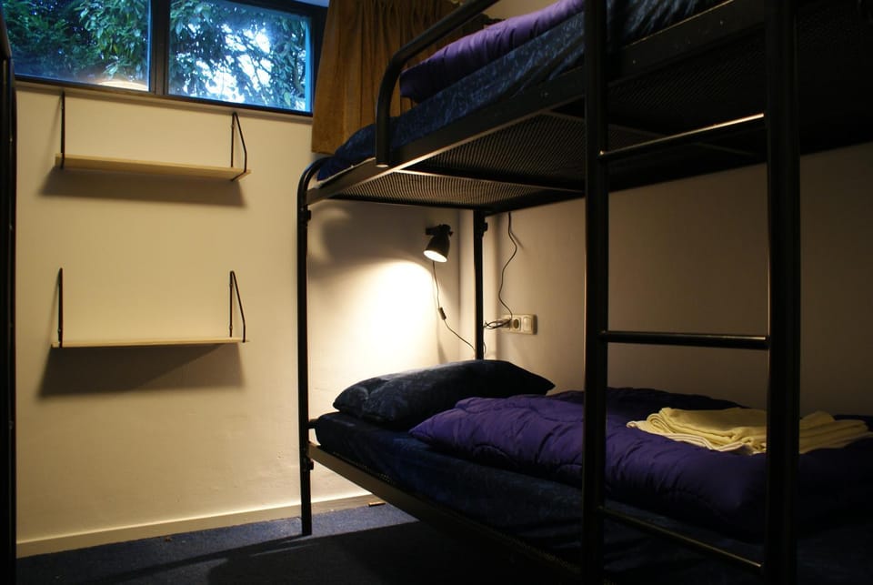 bunk bed