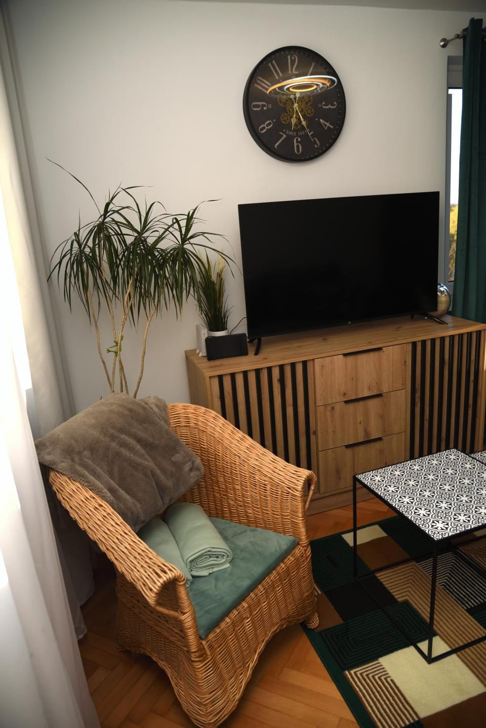 TV and multimedia, Living room