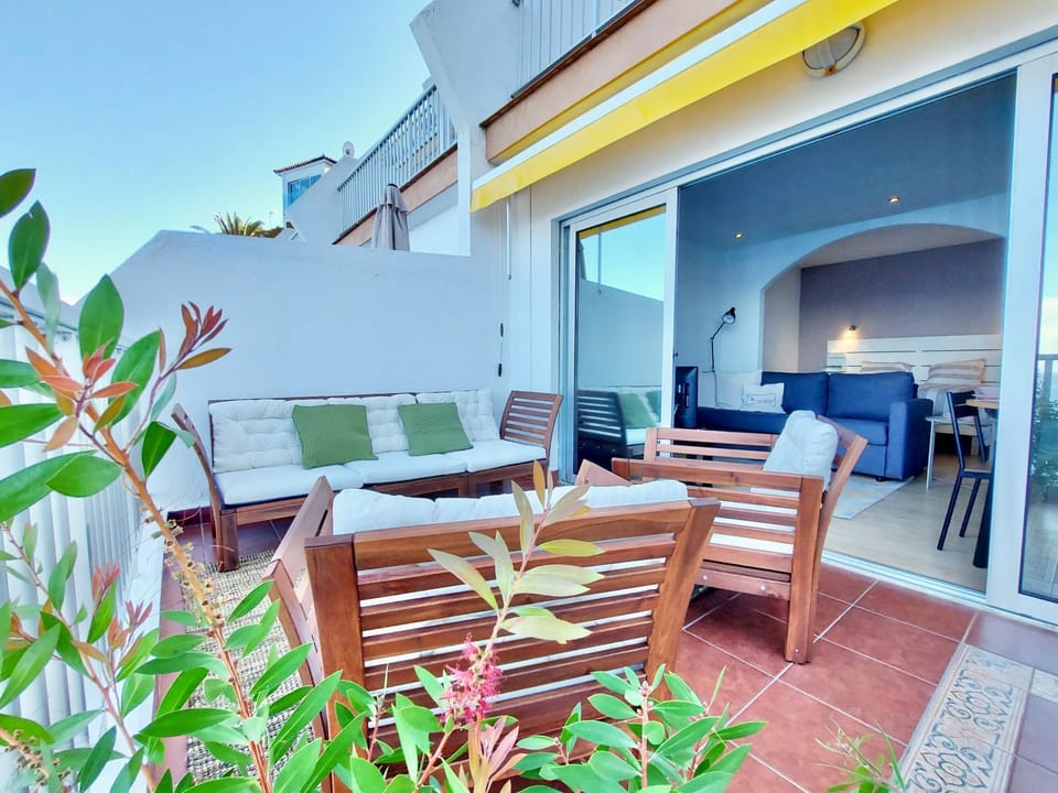 Balcony/Terrace, Balcony/Terrace, Living room