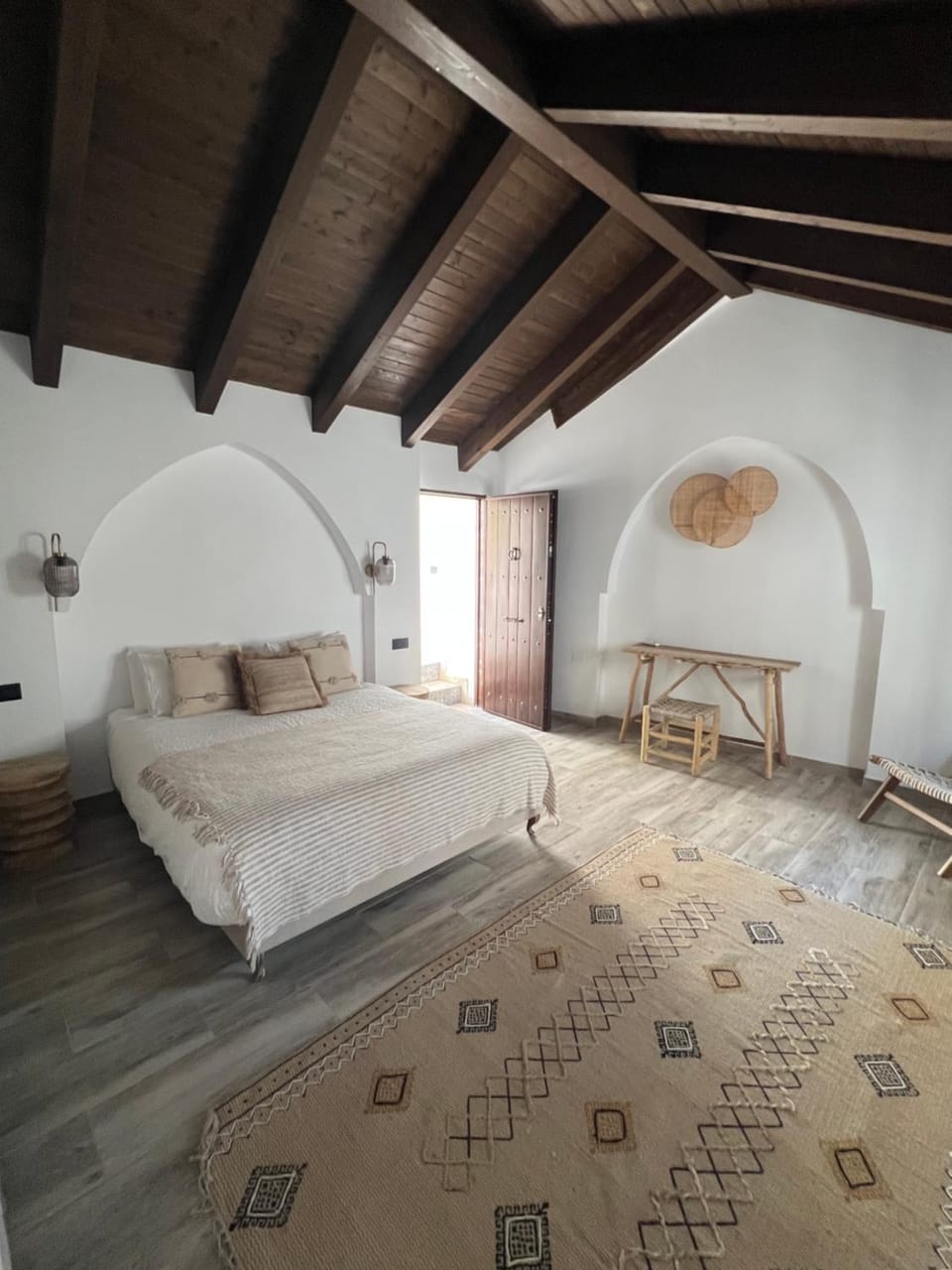 Bed, Bedroom