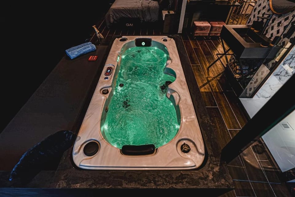Hot Tub