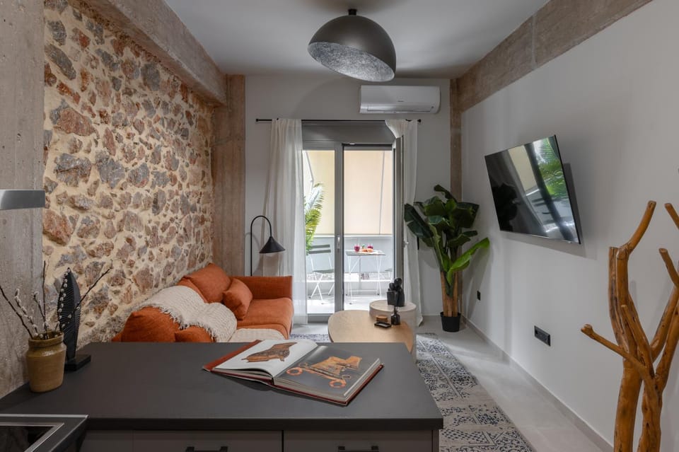 TV and multimedia, Living room, Photo of the whole room, Seating area