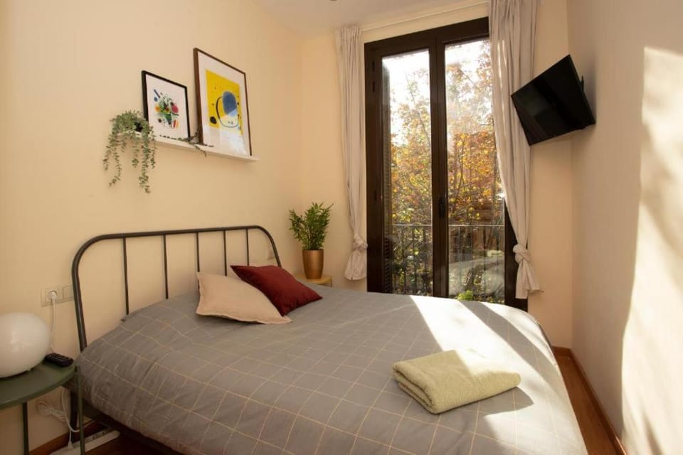 Modern Vista Apartments Eixample Apartment in Barcelona