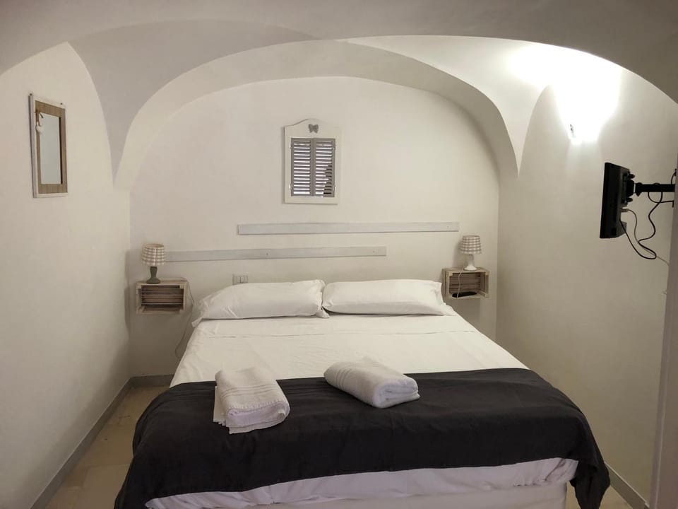 La piccola casa di Tania in via Fieramosca Bed and Breakfast in Apulia