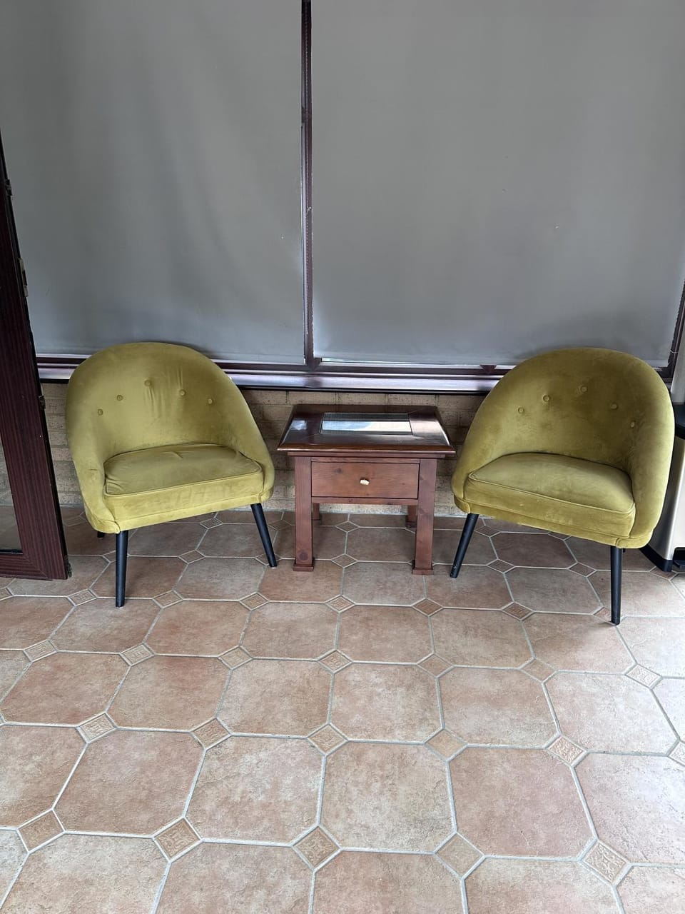 Seating area