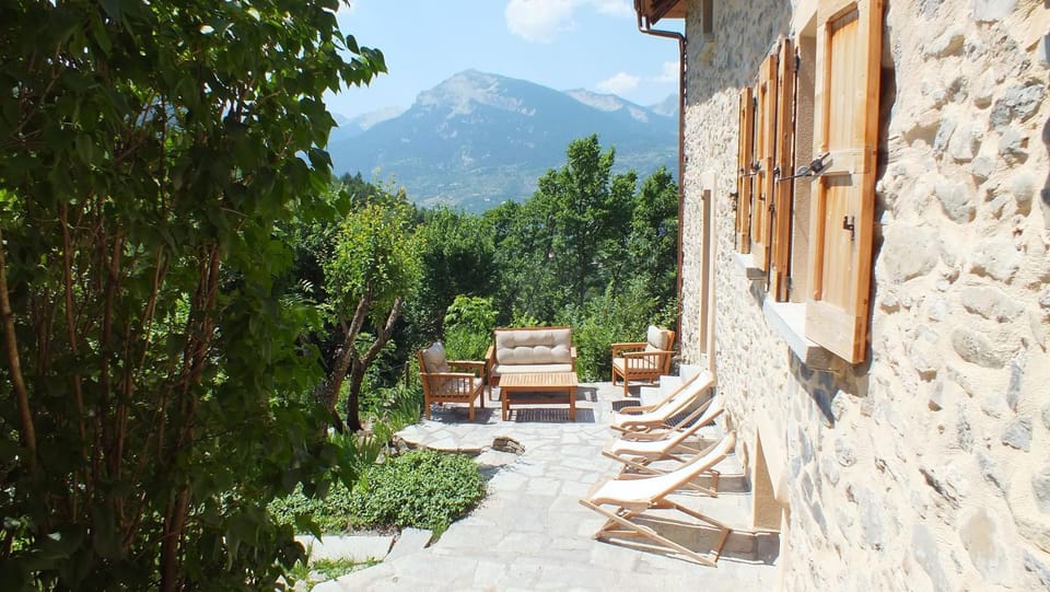 Property building, Living room