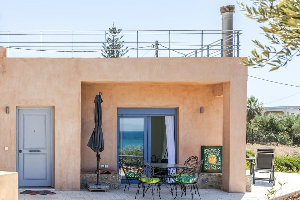 Property building, Balcony/Terrace