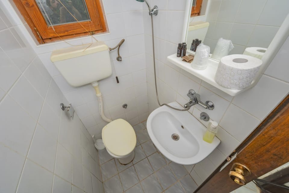 Apartmani Mijailovic PARKING WI-FI AIR CONDITION FREE Vacation rental in Budva Municipality