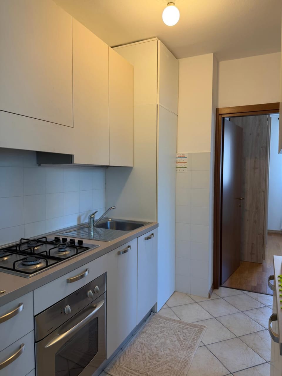 Quiet Corner Apartment Apartment in Riva del Garda