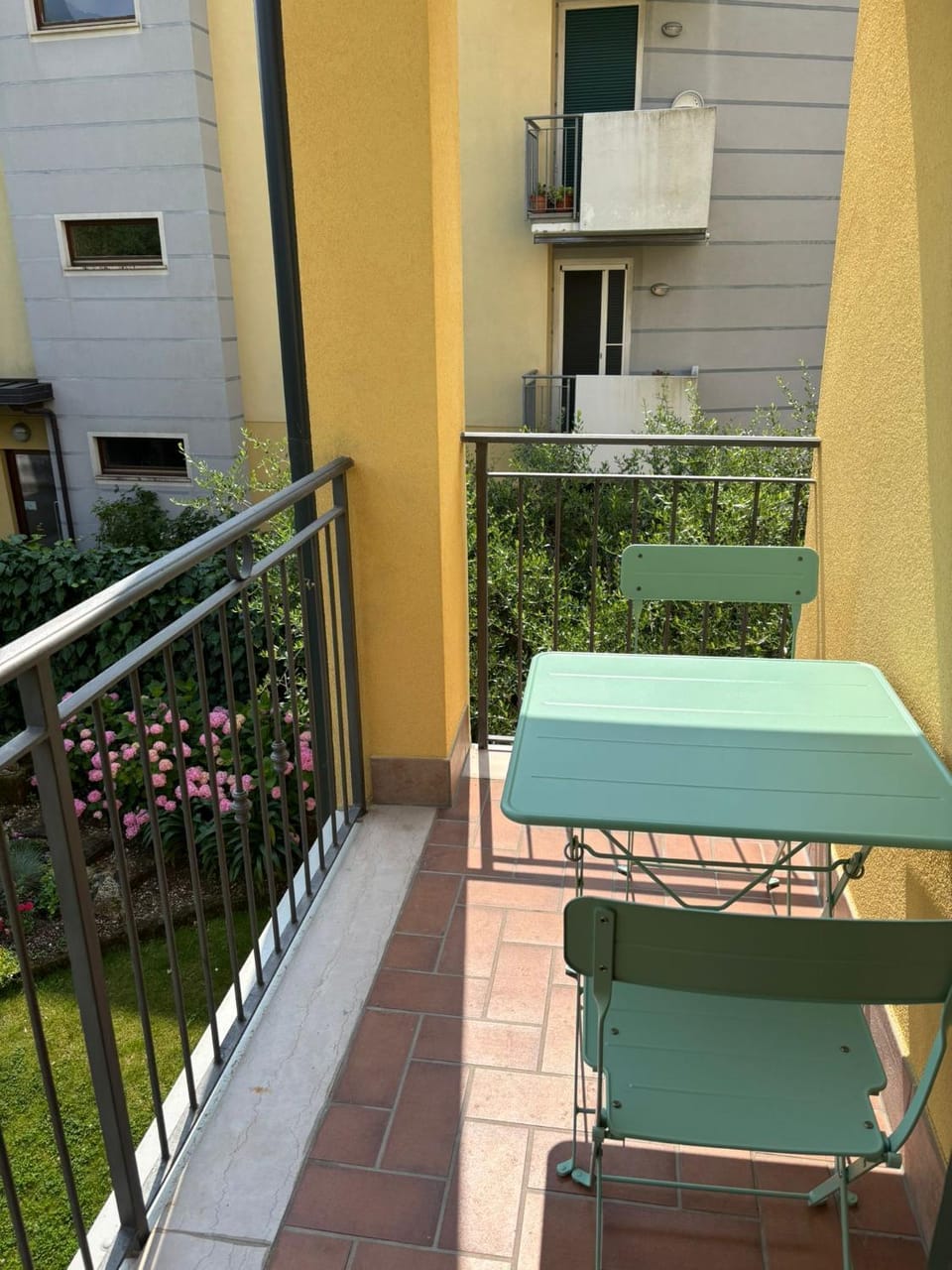 Quiet Corner Apartment Apartment in Riva del Garda