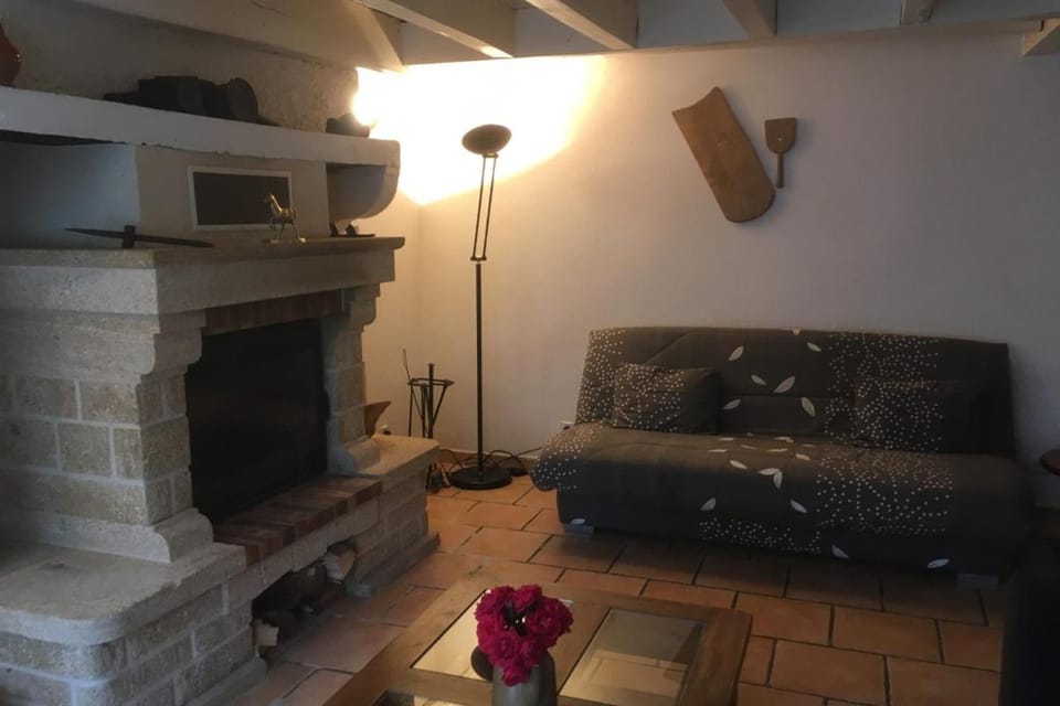 Charmante Maison dans les Gorges de la Sioule House in Auvergne-Rhône-Alpes