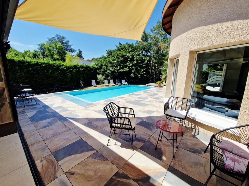 Patio, Swimming pool