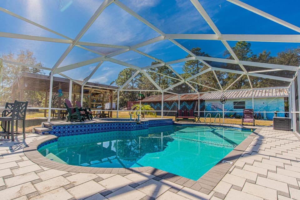 Day, Balcony/Terrace, Pool view, Swimming pool, Swimming pool, sunbed