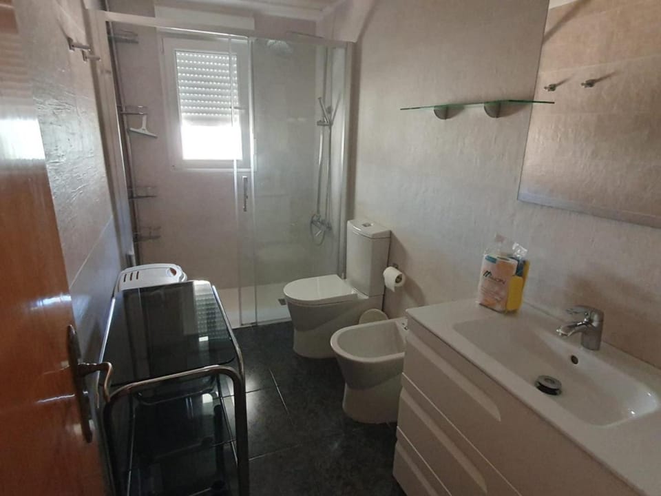 Shower, Bathroom