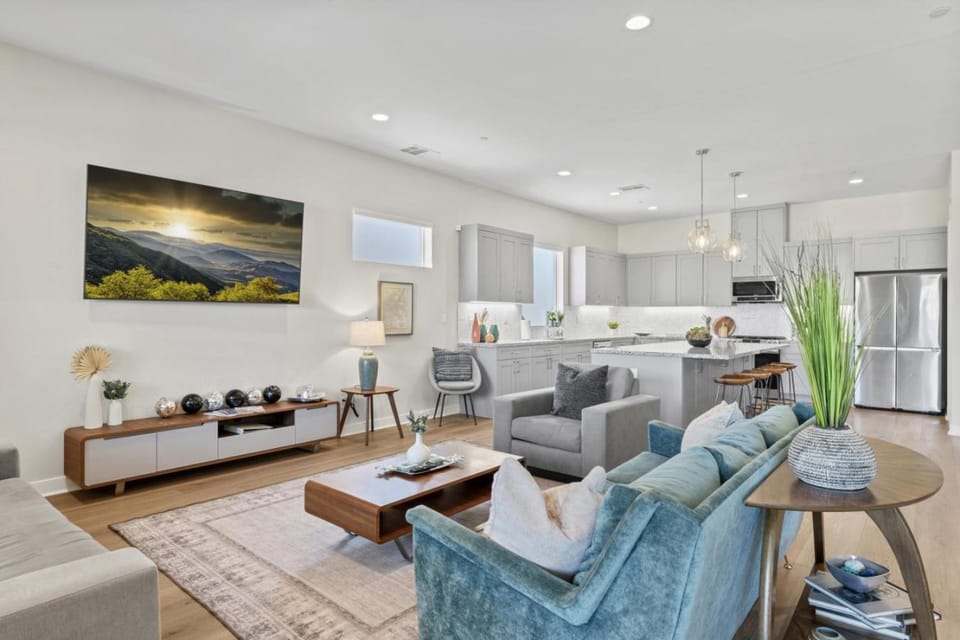 Gallery at Indian Palms Walk to the Festivals Pool Hot Tub Pickleball House in Indio