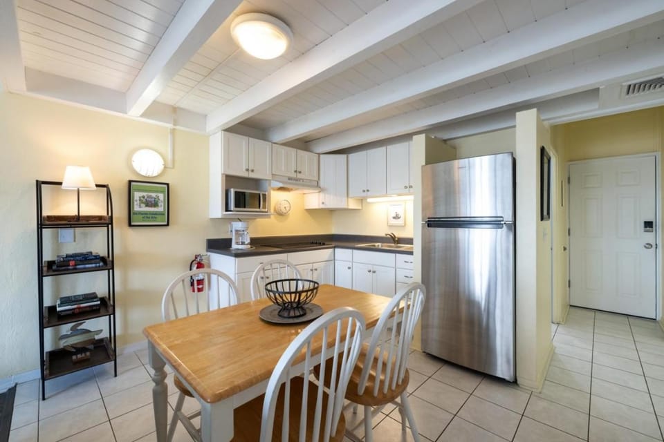 Rest and Relax 314 Cedar Cove Condo House in Cedar Key