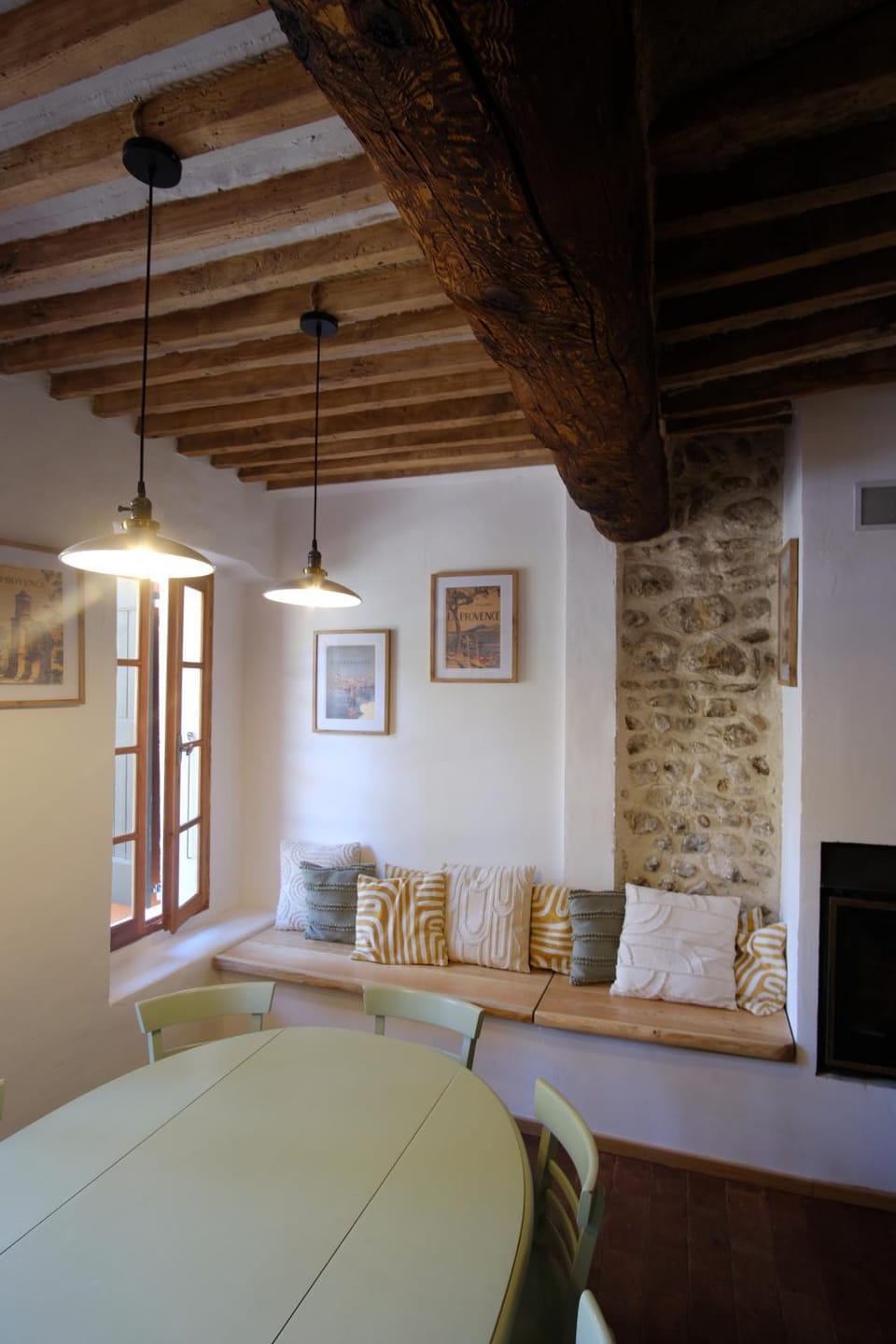 Seating area