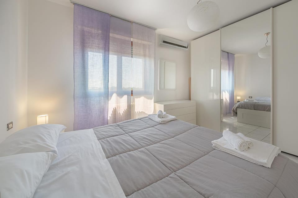 The Airport & The Train Station Apartment in Bergamo