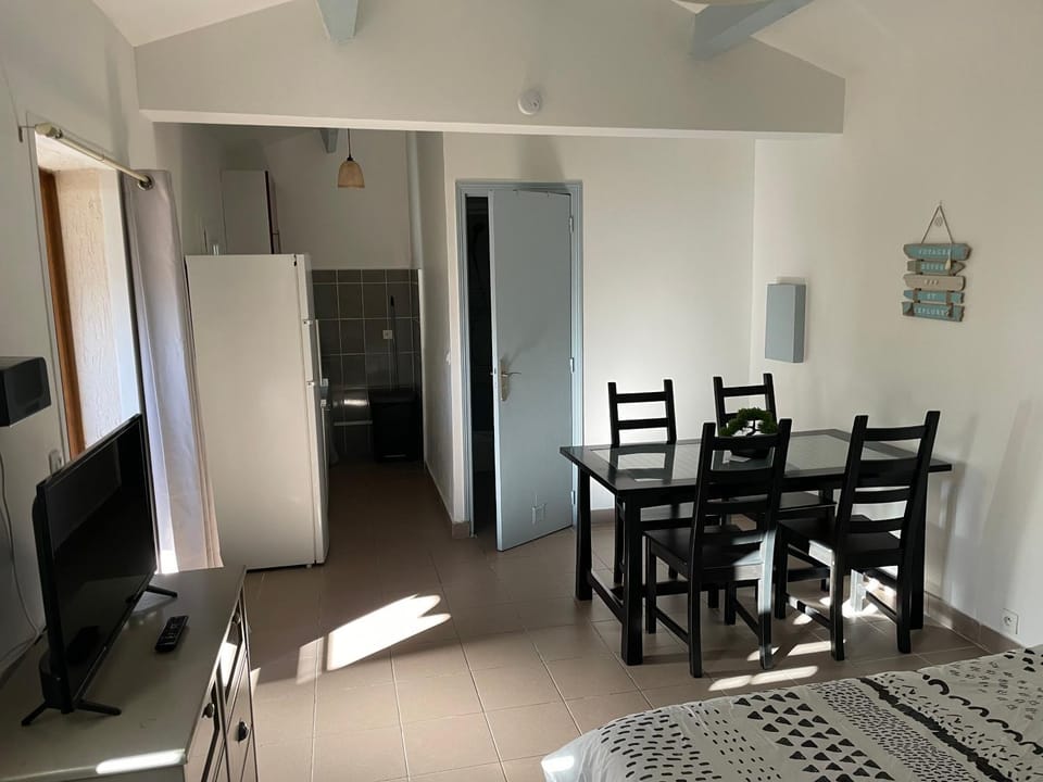 Maisonnette avec jacuzzi et Terrasse privée Apartment in French Riviera