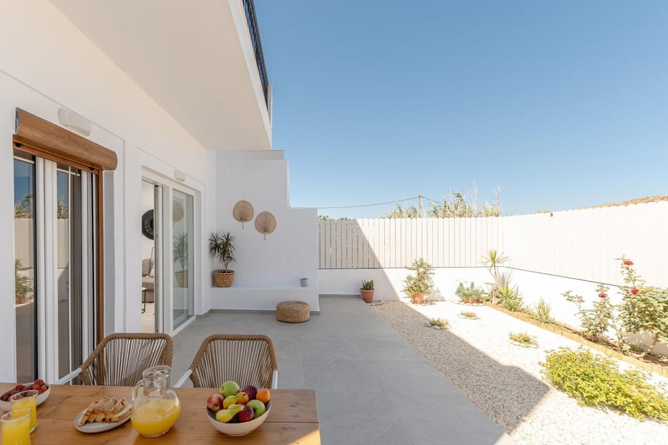 Balcony/Terrace, Dining area