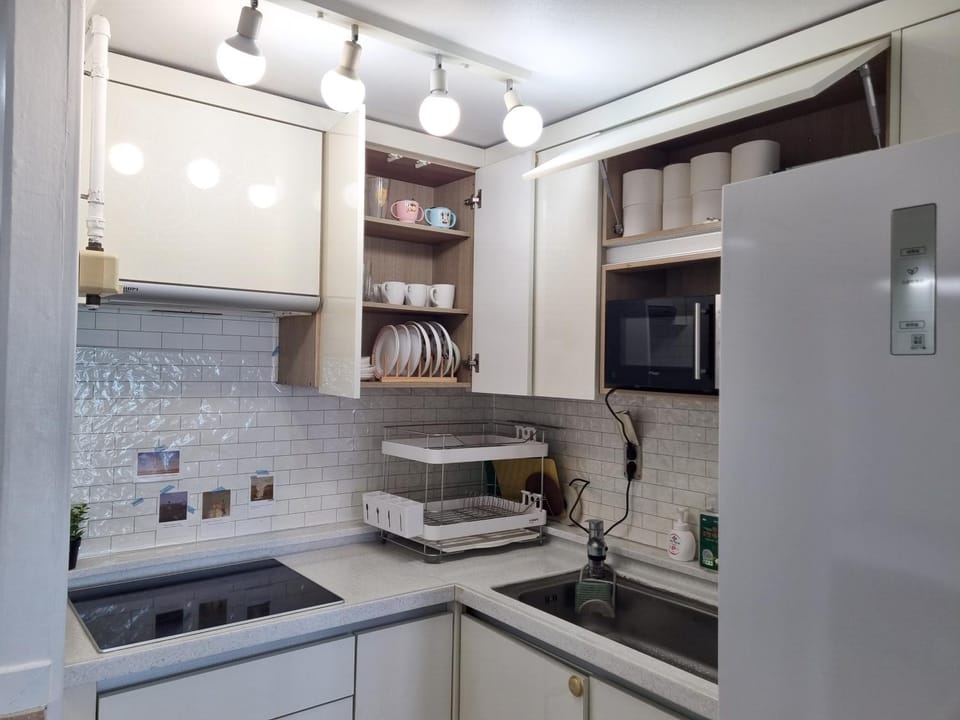 Kitchen or kitchenette, stove
