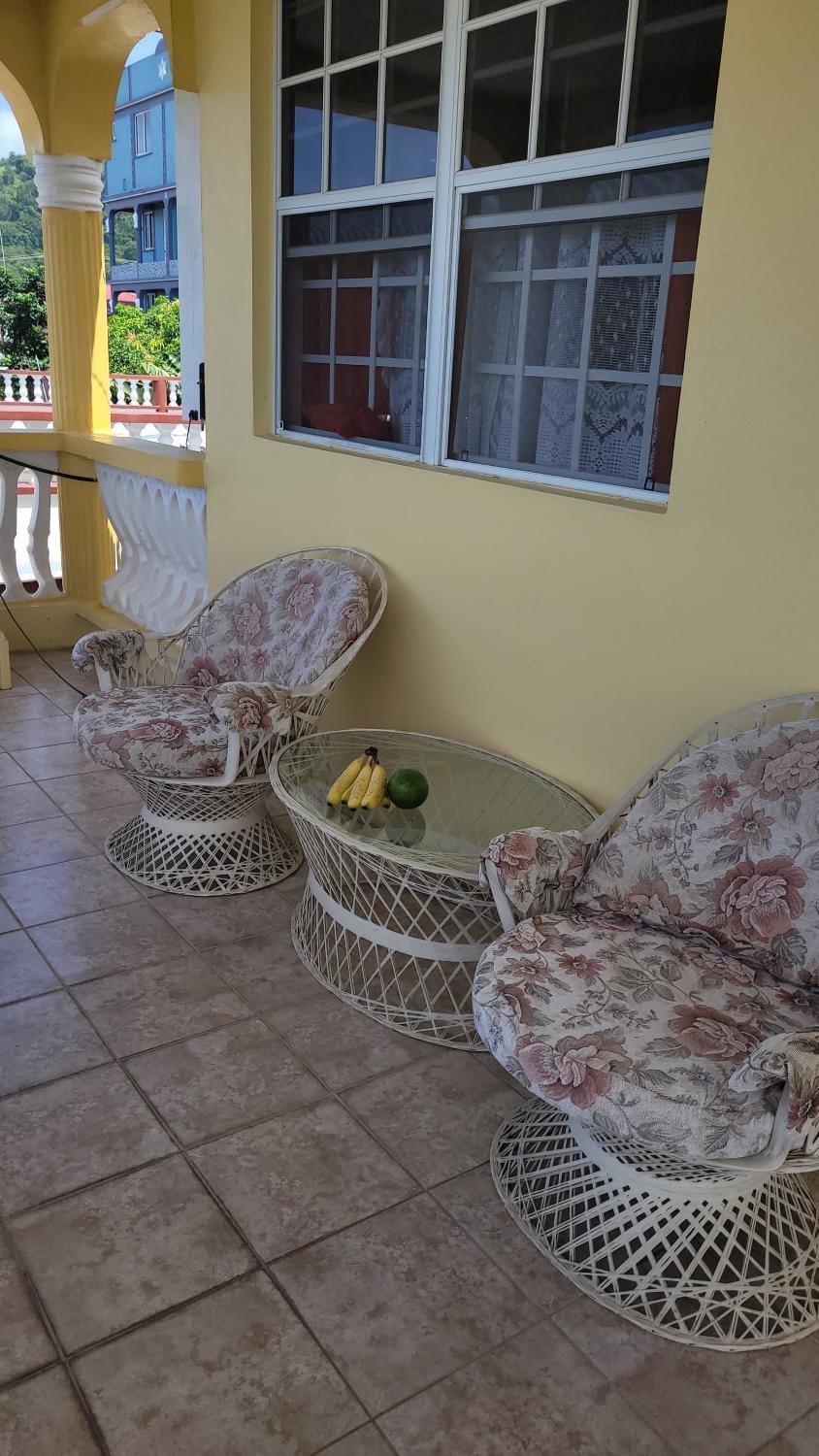 Seating area