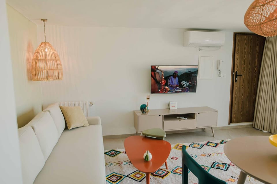 Écrin bleu - Vue mer & piscine Apartment in Tunis Governorate, Tunisia
