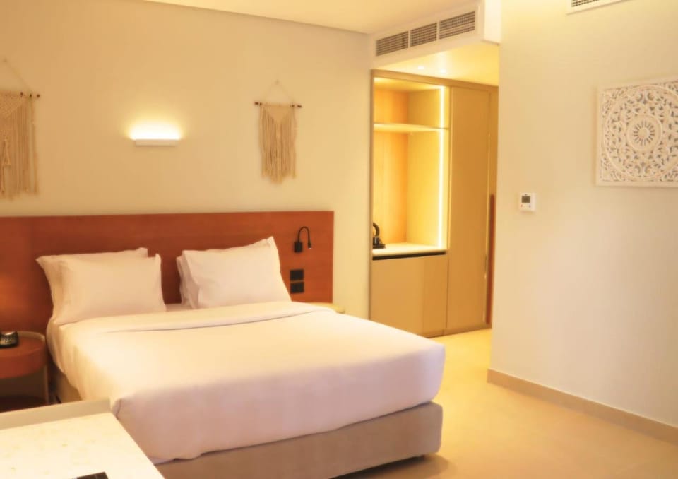 Bedroom, wardrobe