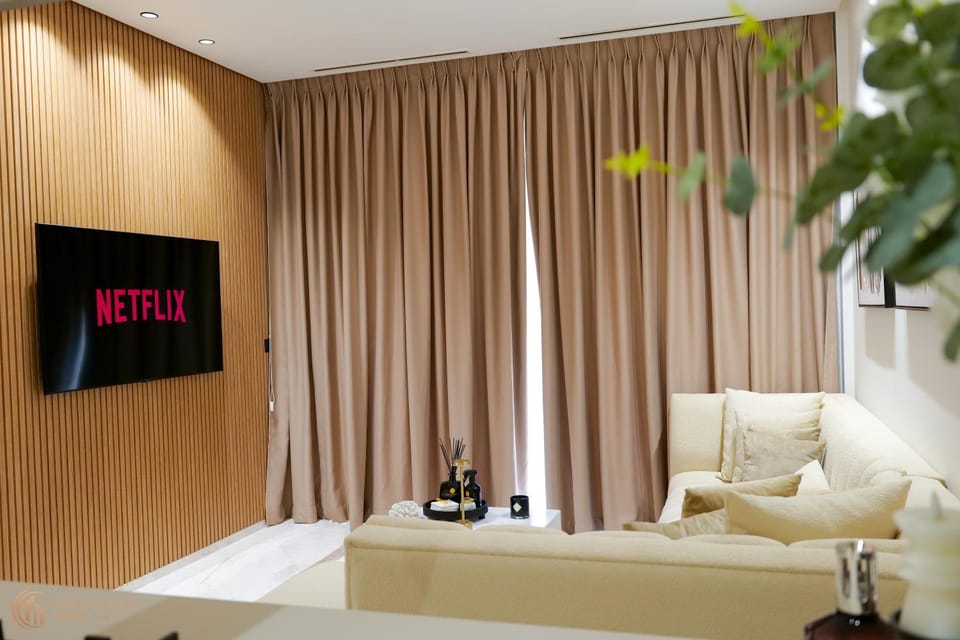 TV and multimedia, Living room, Photo of the whole room, Seating area