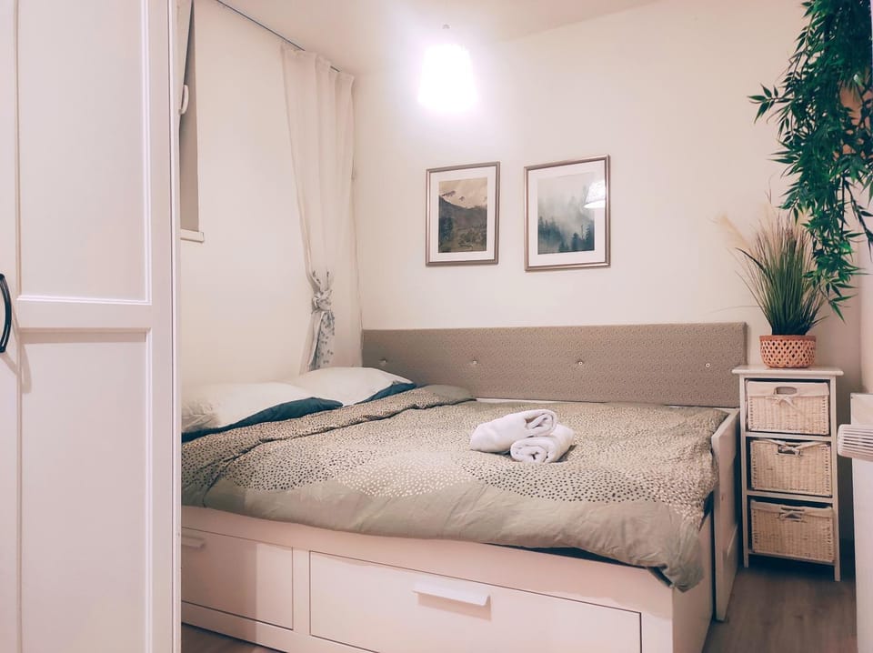 Good vibes apartment in center Apartment in Bratislava