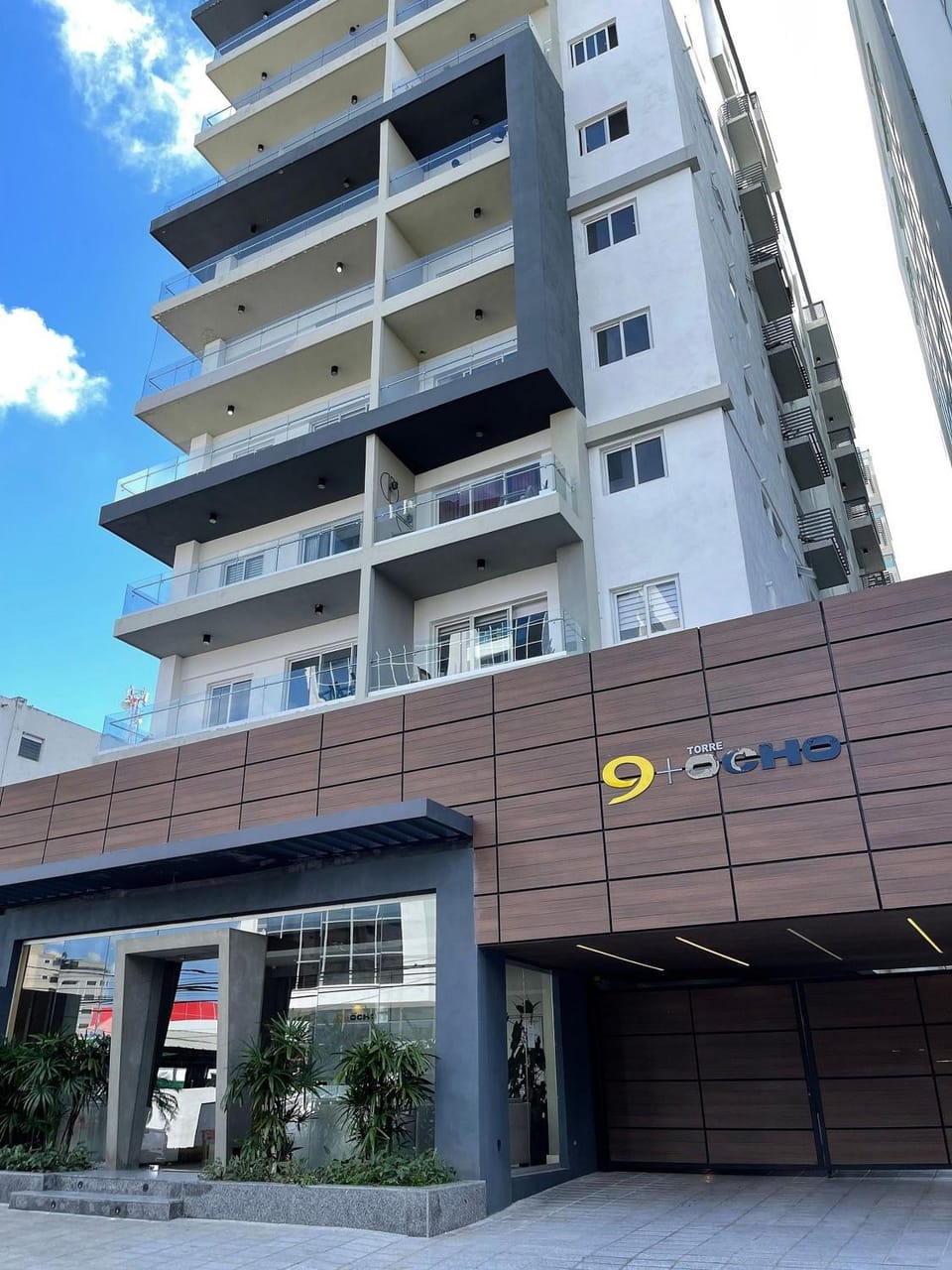 9+Ocho Suites by Yellowkey House in Santo Domingo