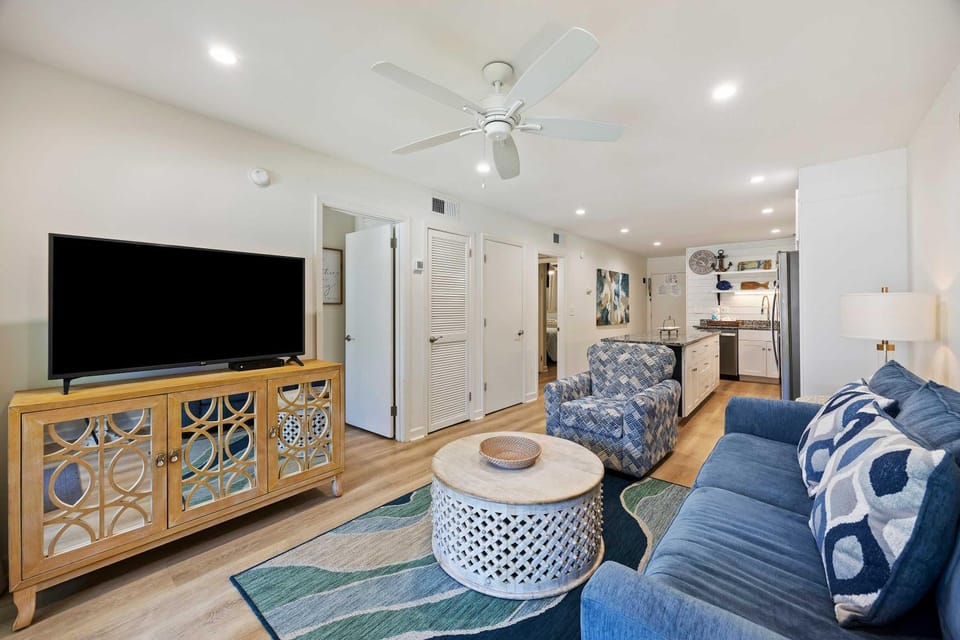 First Floor Villa Tranquil Getaway by the Sound Villa in Hilton Head Island