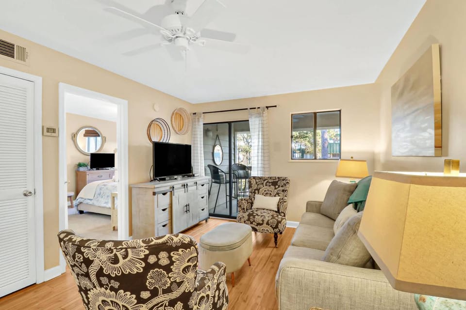 Soundfront Stay Beach Pools & More at The Spa Villa in Hilton Head Island