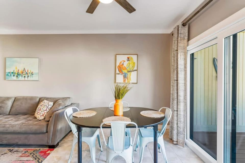 Sunkissed Oasis House in Pensacola Beach