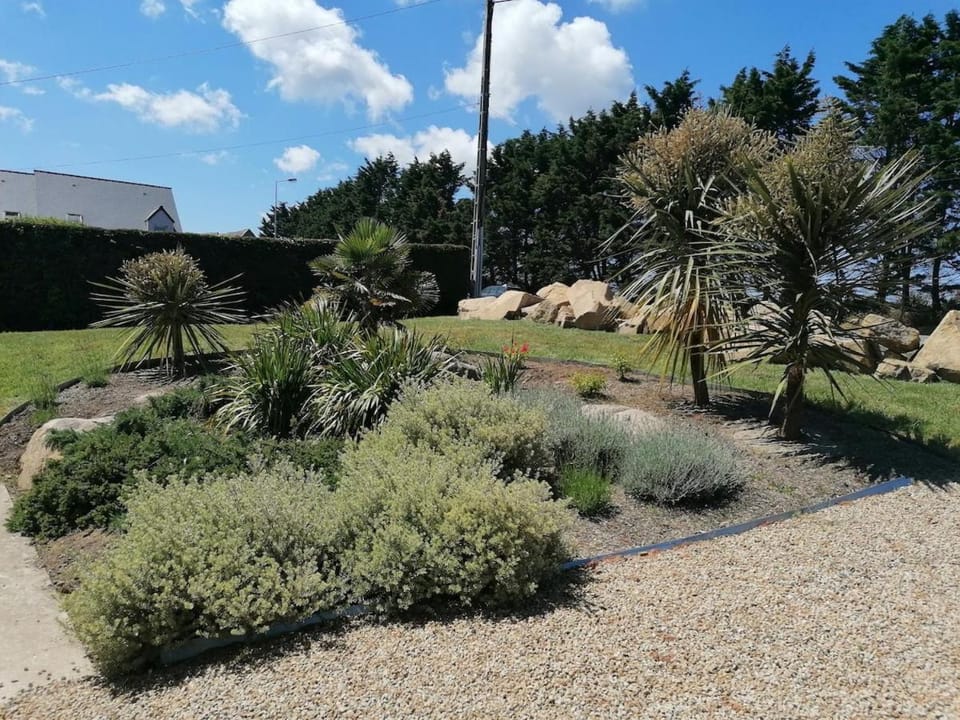 Maison familiale avec jardin à 2 pas de la mer House in Perros-Guirec