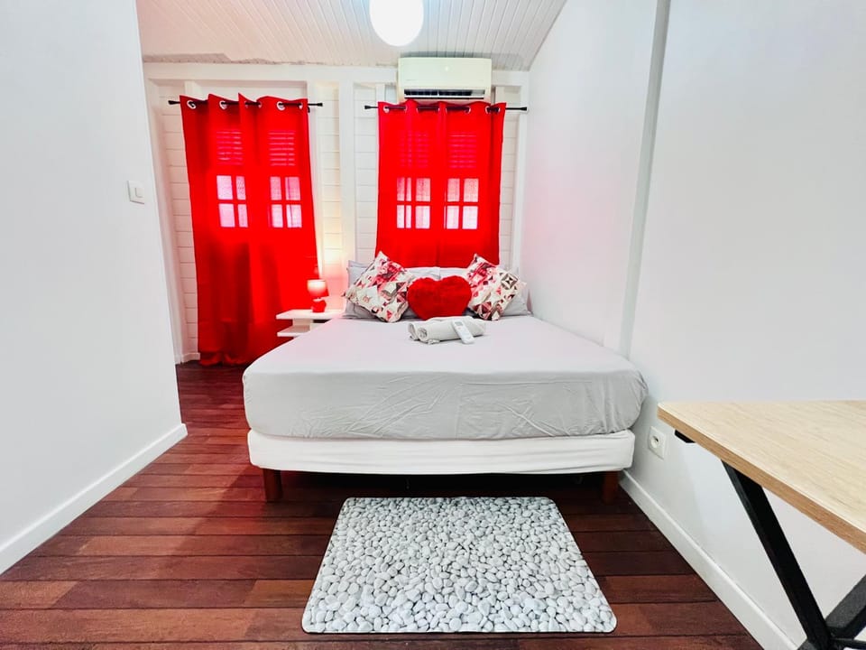 L'Amour, studio cosy avec balcon en centre-ville Apartment in Fort-de-France